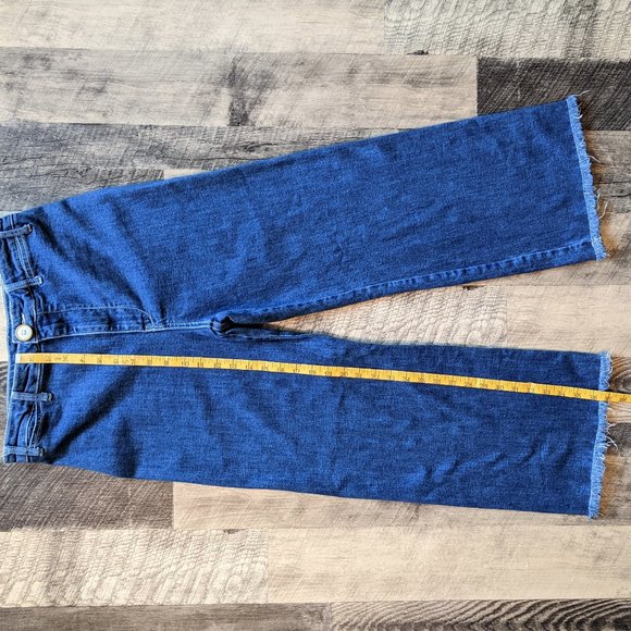 Pilcro Ultra High-Rise Cropped Wide-Leg Jeans - Picture 5 of 6